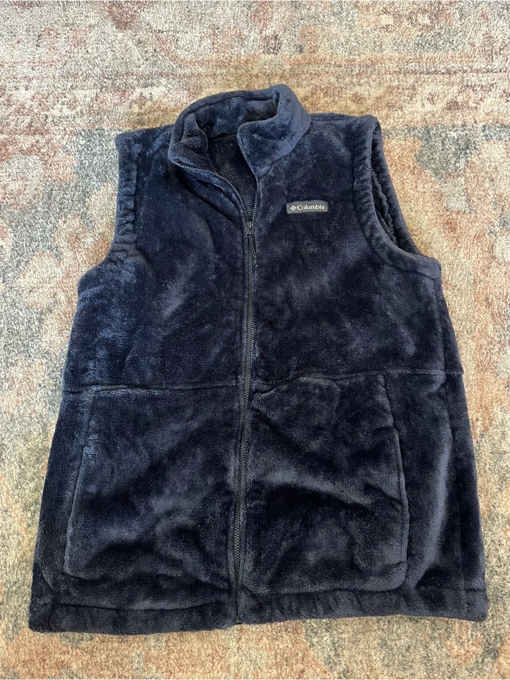 Columbia women’s fireside Navy plush fleece Vest